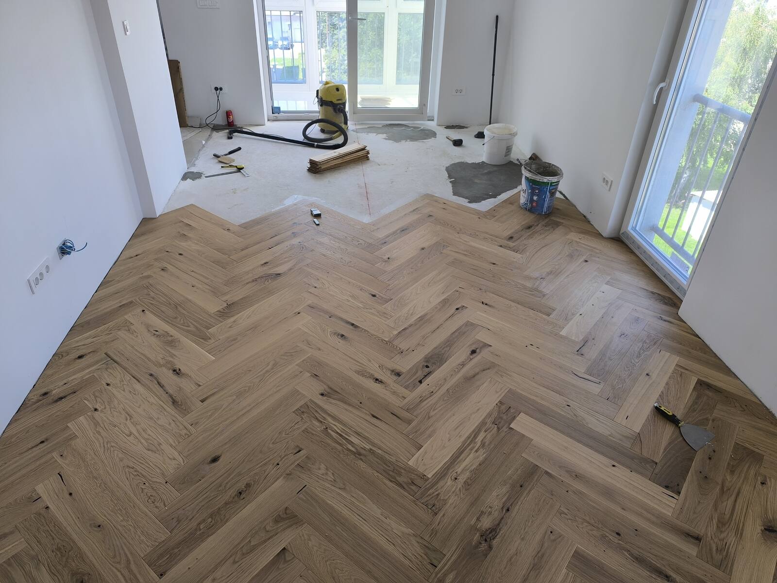 Floor covering · 2025